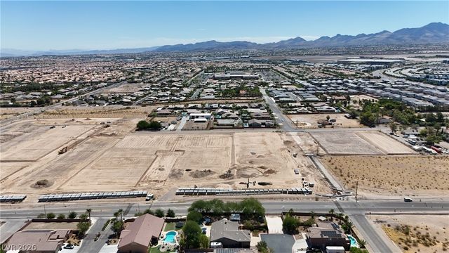 194 Glenbrook Estates Drive, Las Vegas, NV 89183