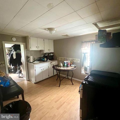 520 GILMORE ST, Vineland, NJ 08360
