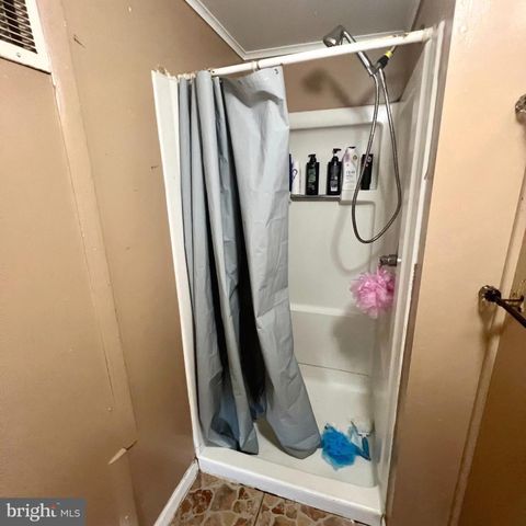 520 GILMORE ST, Vineland, NJ 08360