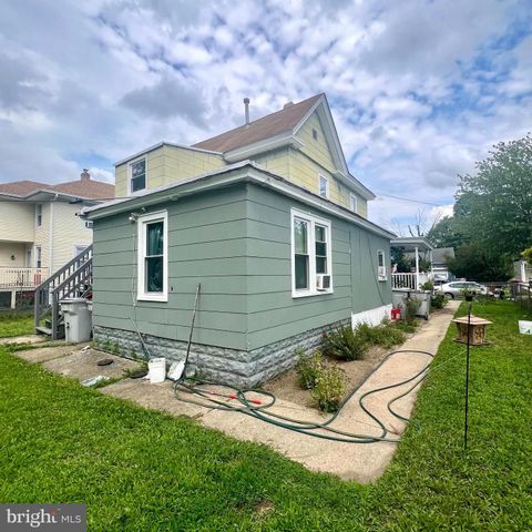 520 GILMORE ST, Vineland, NJ 08360
