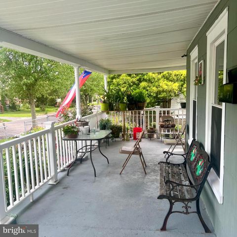 520 GILMORE ST, Vineland, NJ 08360