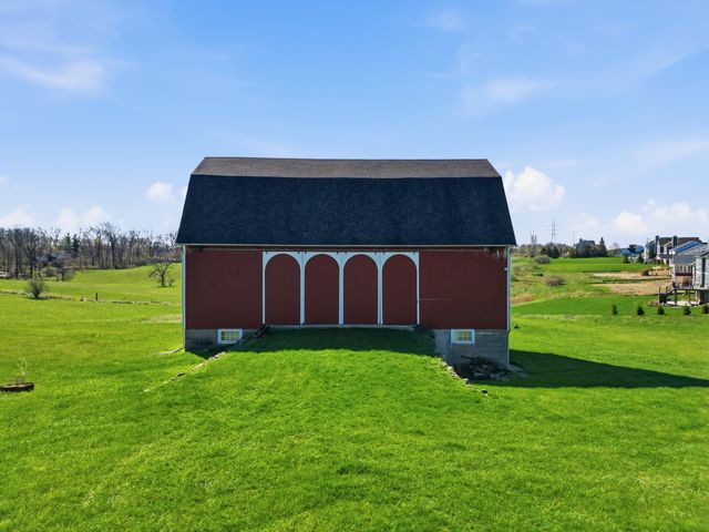 4596 Lake Vista Drive, Dexter, MI 48130
