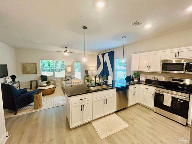 7067 Cedar Grove Rd 5A, Pensacola, FL 32504