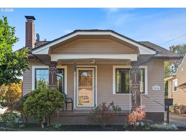 2956 Ne 34TH Ave, Portland, OR 97212
