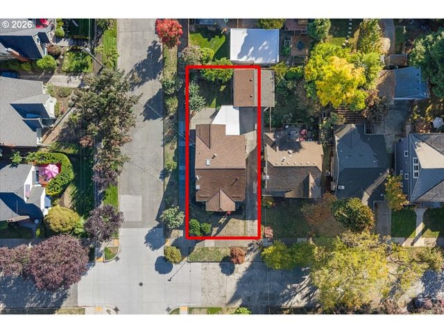 2956 Ne 34TH Ave, Portland, OR 97212