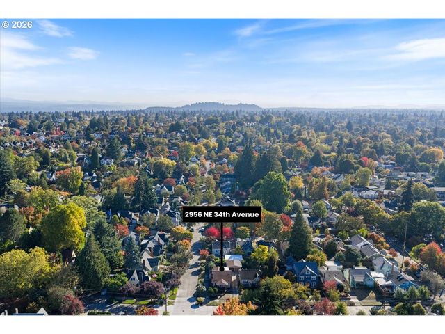 2956 Ne 34TH Ave, Portland, OR 97212