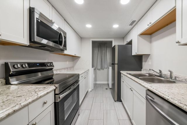 169 Brandywine, 13D, Westerville, OH 43081