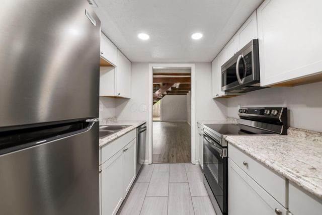 169 Brandywine, 13D, Westerville, OH 43081