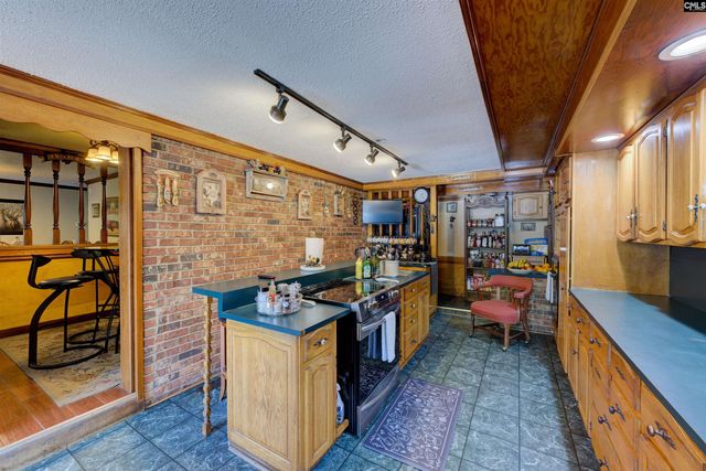 2101 Woodfield Drive, Columbia, SC 29223