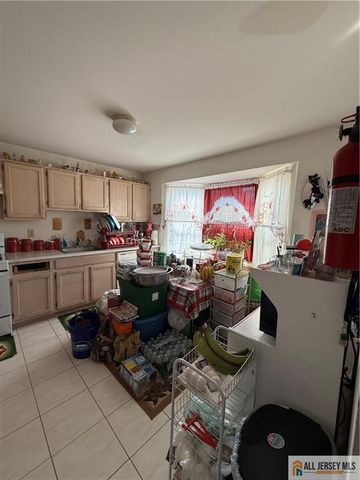 1008 Stony Brook Way, North Brunswick, NJ 08902