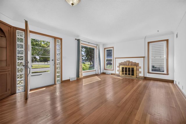 804 4th Street, Farmington, MN 55024