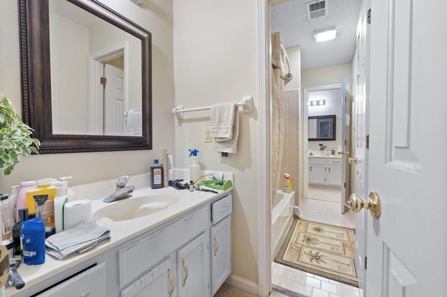 8940 GLENDALE CV, Cordova, TN 38018