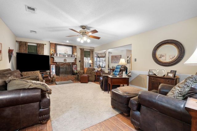 8940 GLENDALE CV, Cordova, TN 38018