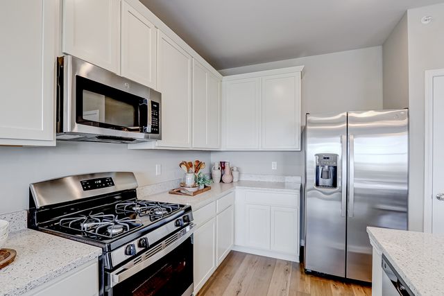 12429 Brodie Way, Huntley, IL 60142