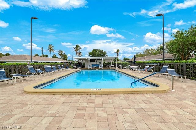 91 Glades BLVD 1652, Naples, FL 34112