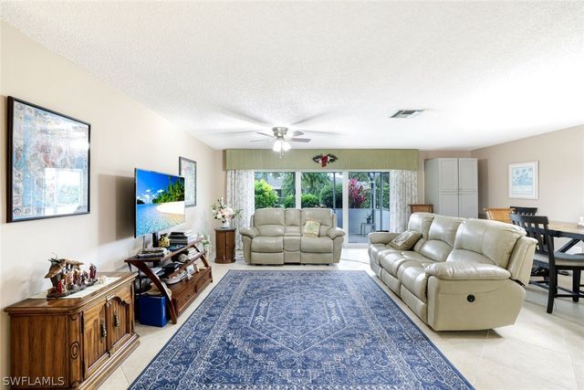 91 Glades BLVD 1652, Naples, FL 34112