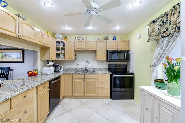 91 Glades BLVD 1652, Naples, FL 34112