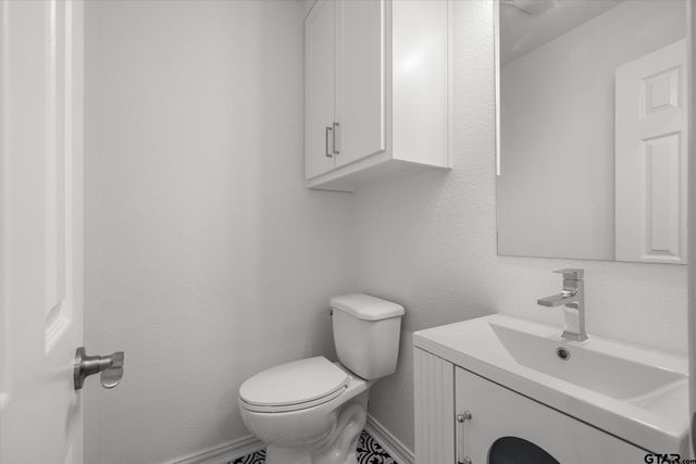 1320 State Hwy 243, Canton, TX 75103