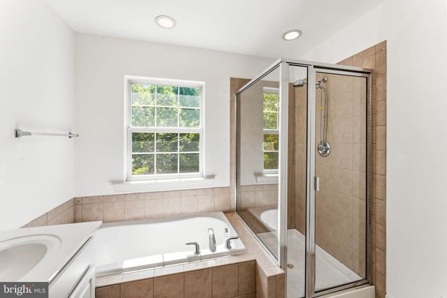 3903 MADISON PARK LN, Burtonsville, MD 20866