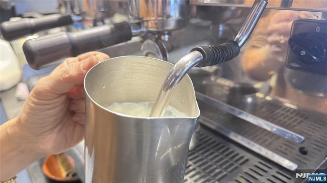 322 Commercial, Palisades Park, NJ 07650