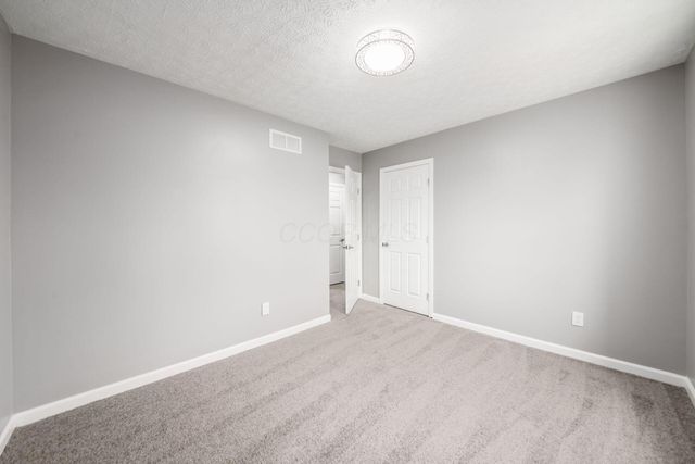 73 Jefferson Ridge Drive, Pataskala, OH 43062