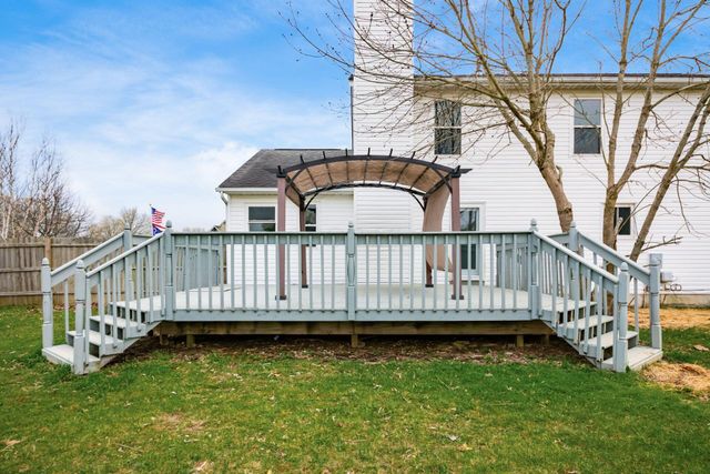 73 Jefferson Ridge Drive, Pataskala, OH 43062