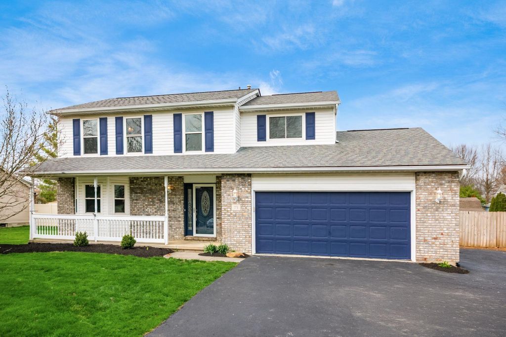 73 Jefferson Ridge Drive, Pataskala, OH 43062