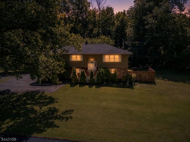 102 Andover Sparta Rd, Andover Twp., NJ 07860