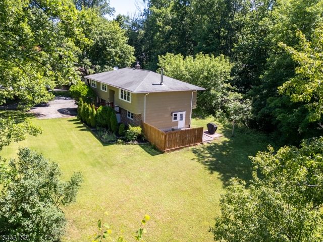 102 Andover Sparta Rd, Andover Twp., NJ 07860