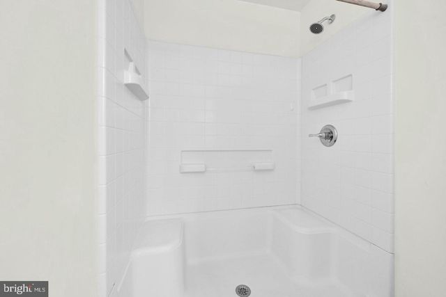 129 N RAILROAD ST, Annville, PA 17003