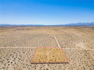 9500 Villa Street, Adelanto, CA 92301