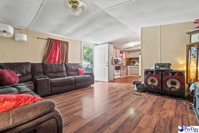 2805 Redwood Dr, Florence, SC 29501
