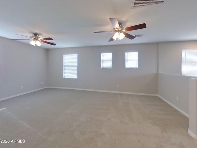 880 W BUSA Drive, San Tan Valley, AZ 85143