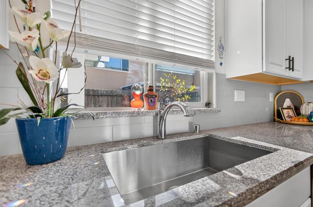 3812 Ivan Way, Rancho Cordova, CA 95742