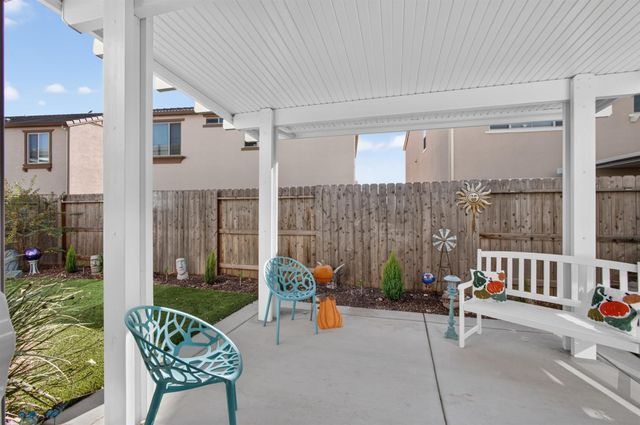 3812 Ivan Way, Rancho Cordova, CA 95742