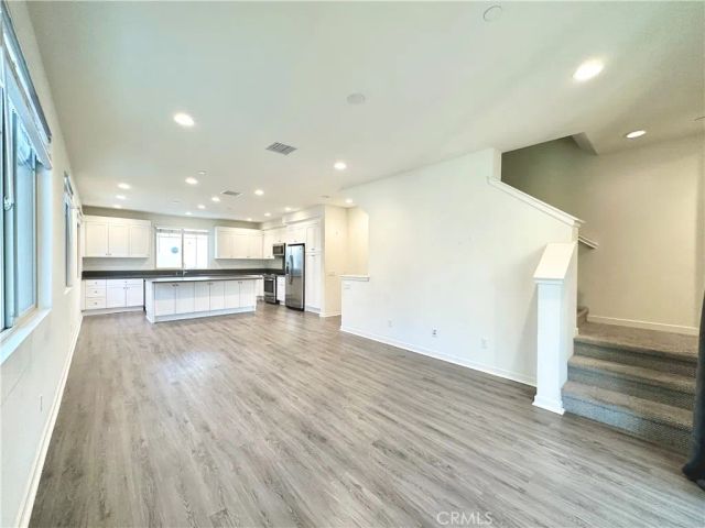 147 Episode, Irvine, CA 92618