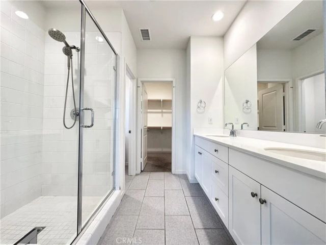 147 Episode, Irvine, CA 92618