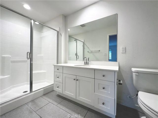 147 Episode, Irvine, CA 92618