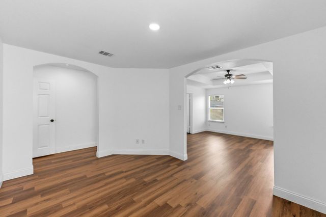 3817 Haleys WAY, Round Rock, TX 78665