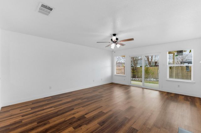 3817 Haleys WAY, Round Rock, TX 78665