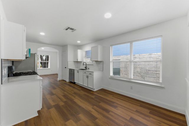 3817 Haleys WAY, Round Rock, TX 78665