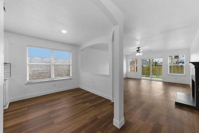 3817 Haleys WAY, Round Rock, TX 78665