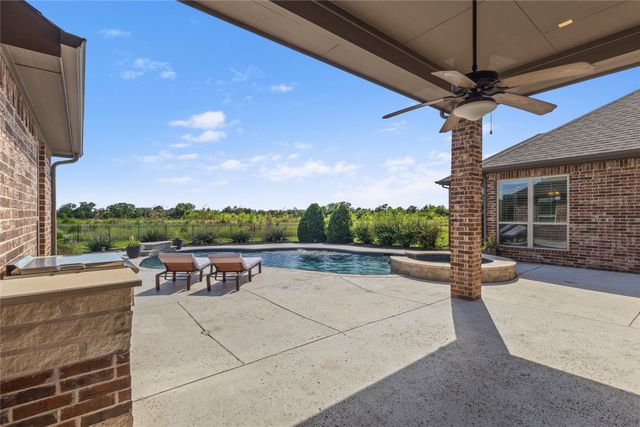 800 Yasmin Court, Heath, TX 75126