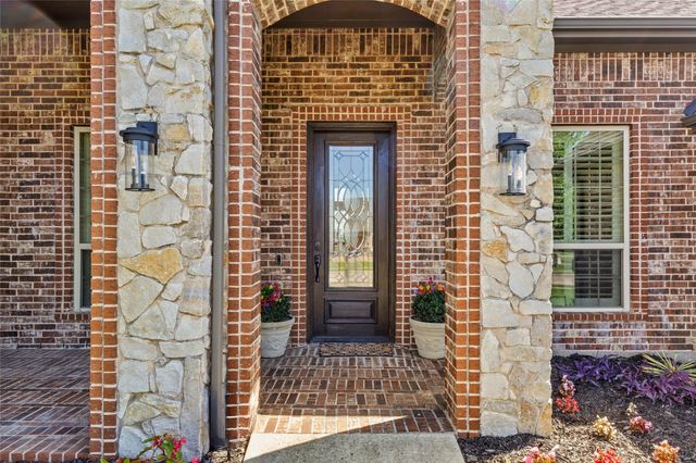 800 Yasmin Court, Heath, TX 75126
