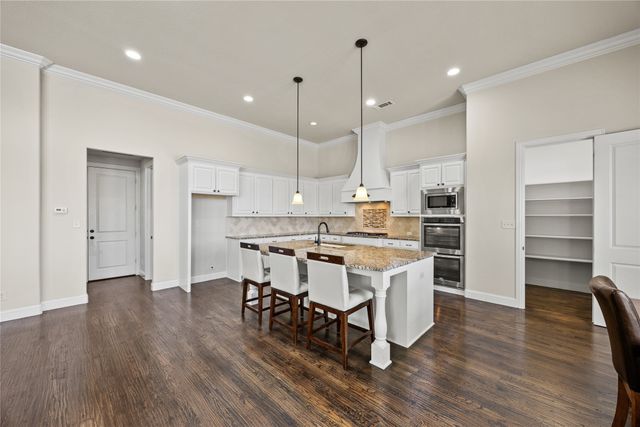 800 Yasmin Court, Heath, TX 75126