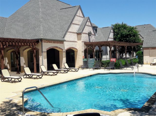 719 Warwick Lane, Coppell, TX 75019