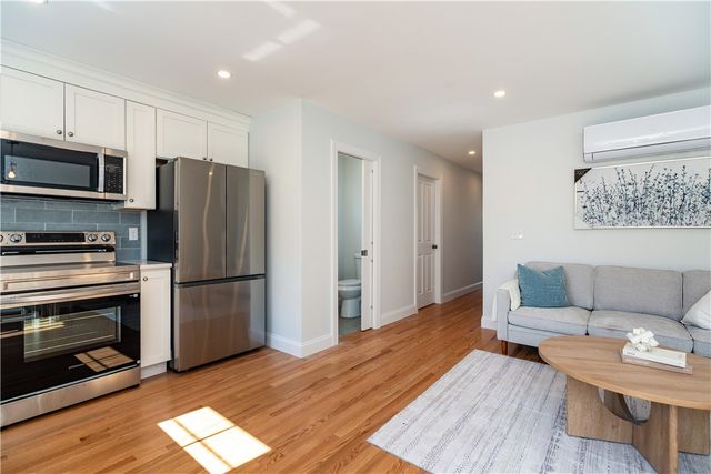 400 Juniper Street, East Providence, RI 02914