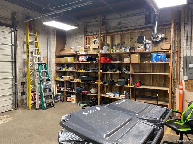 525 E Kalamazoo Avenue, Kalamazoo, MI 49007