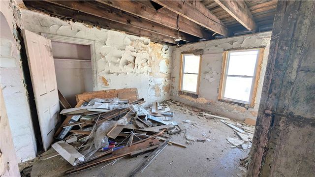 223 Lombard St, Downtown Pgh, PA 15219