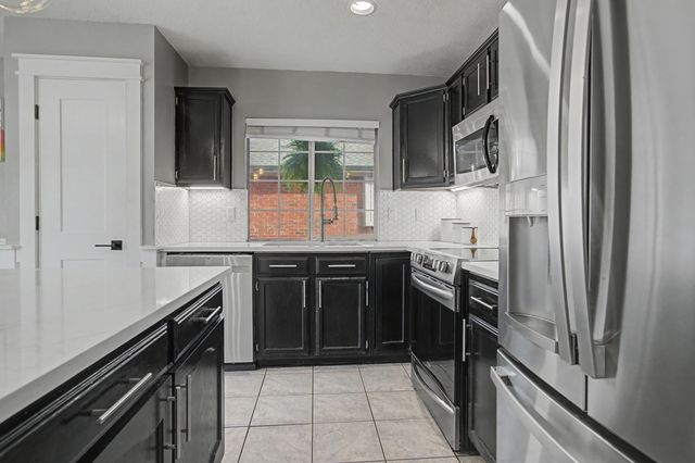 7425 Bear Lake Drive, Fort Worth, TX 76137